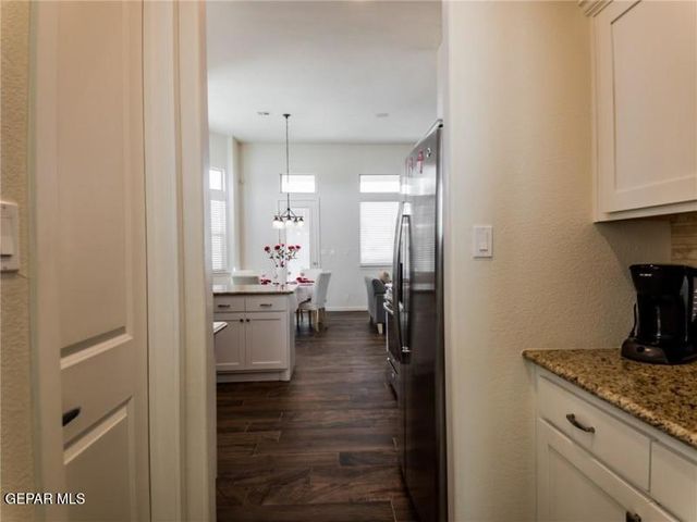 9753 Peaceful Valley Drive, El Paso, TX 79927