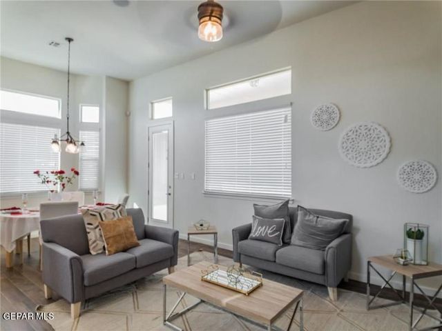 9753 Peaceful Valley Drive, El Paso, TX 79927