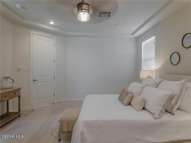 9753 Peaceful Valley Drive, El Paso, TX 79927
