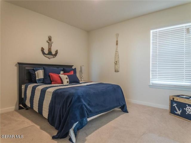 9753 Peaceful Valley Drive, El Paso, TX 79927