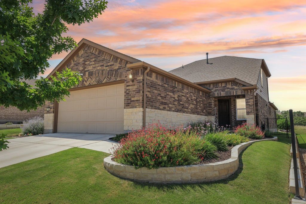 709 Kitty Hawk RD, Georgetown, TX 78633