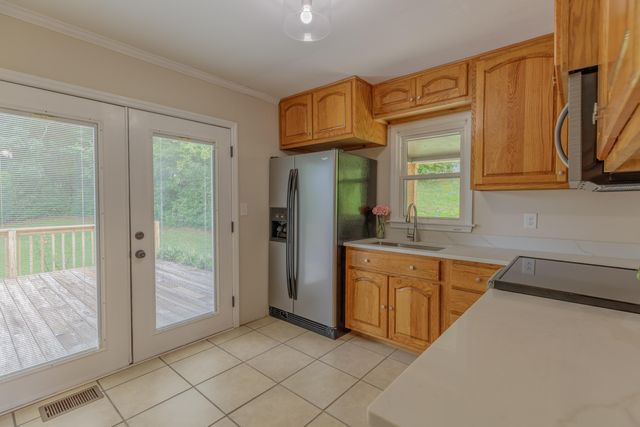 214 Cave Street, Rossville, GA 30741