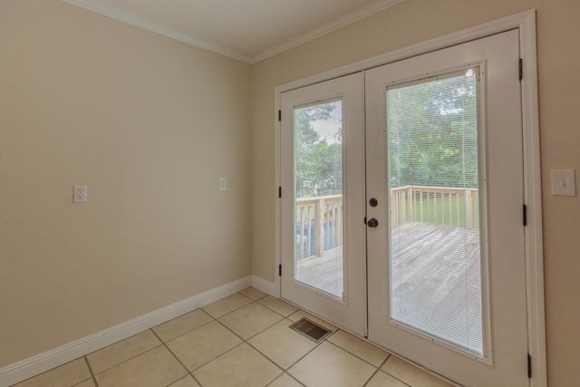 214 Cave Street, Rossville, GA 30741
