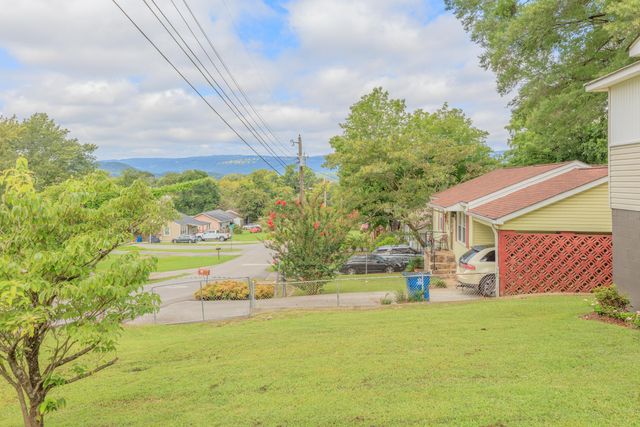 214 Cave Street, Rossville, GA 30741