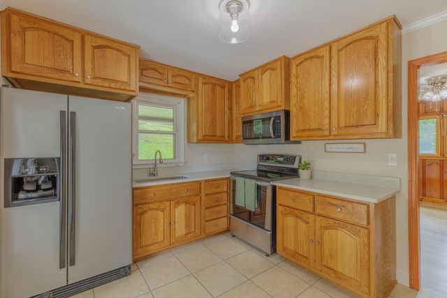 214 Cave Street, Rossville, GA 30741