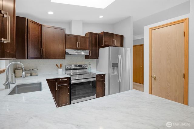 1806 131st Drive NE, Lake Stevens, WA 98258