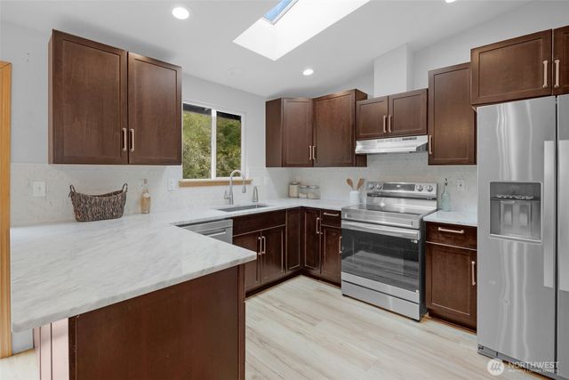 1806 131st Drive NE, Lake Stevens, WA 98258