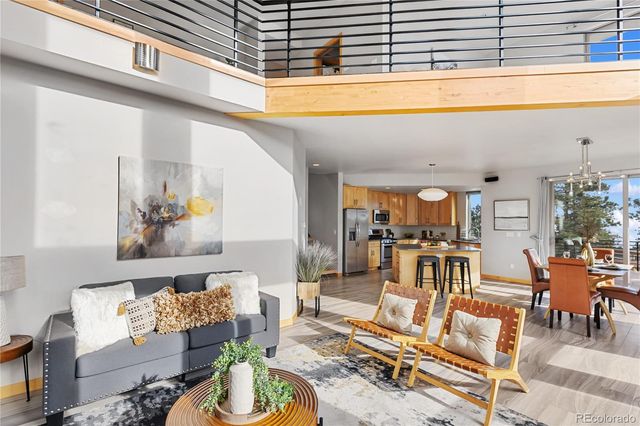 6015 Waterfall Loop, Manitou Springs, CO 80829