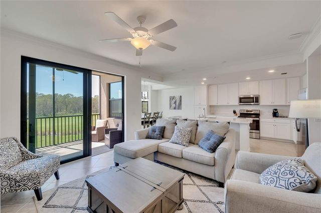 17510 GAWTHROP DRIVE 203, Lakewood Ranch, FL 34211