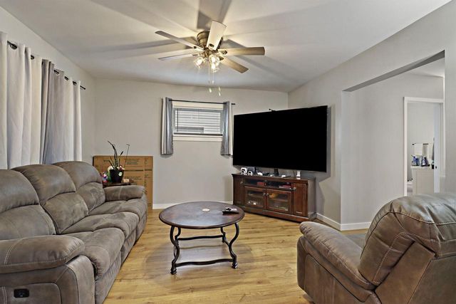 1501 73rd STREET, Kenosha, WI 53142