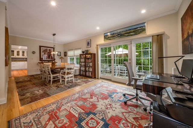 35 Hotchkiss Lane, Madison, CT 06443