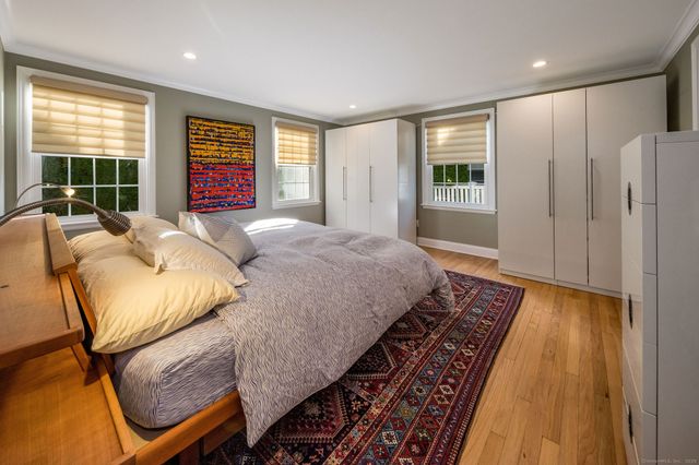 35 Hotchkiss Lane, Madison, CT 06443