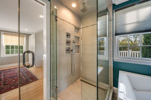 35 Hotchkiss Lane, Madison, CT 06443