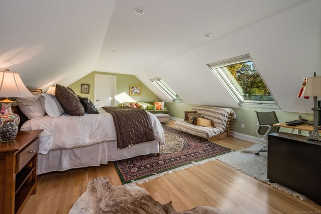 35 Hotchkiss Lane, Madison, CT 06443