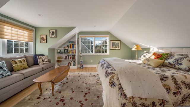 35 Hotchkiss Lane, Madison, CT 06443