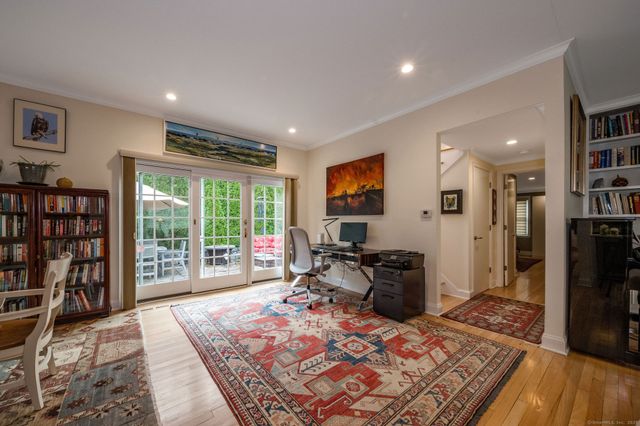 35 Hotchkiss Lane, Madison, CT 06443