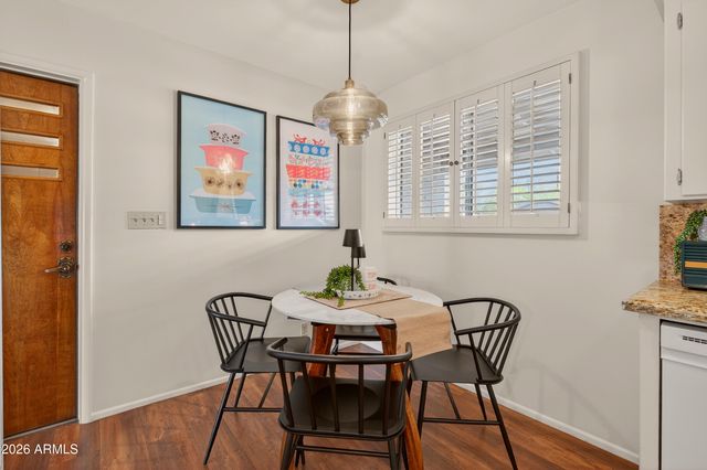 5910 E EDGEMONT Avenue, Scottsdale, AZ 85257