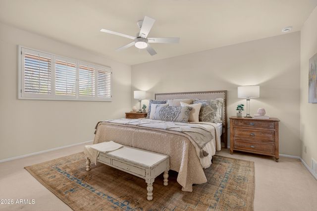 5910 E EDGEMONT Avenue, Scottsdale, AZ 85257