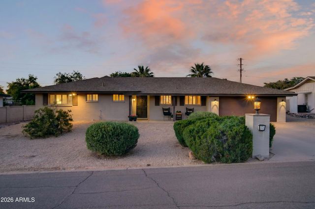 5910 E EDGEMONT Avenue, Scottsdale, AZ 85257