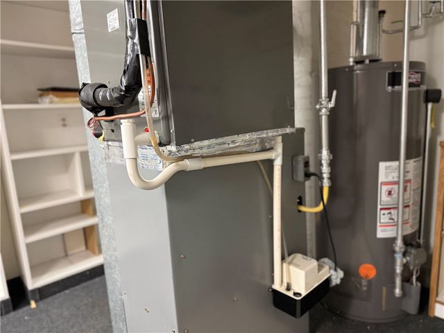 27 Shean Street, Cranston, RI 02920