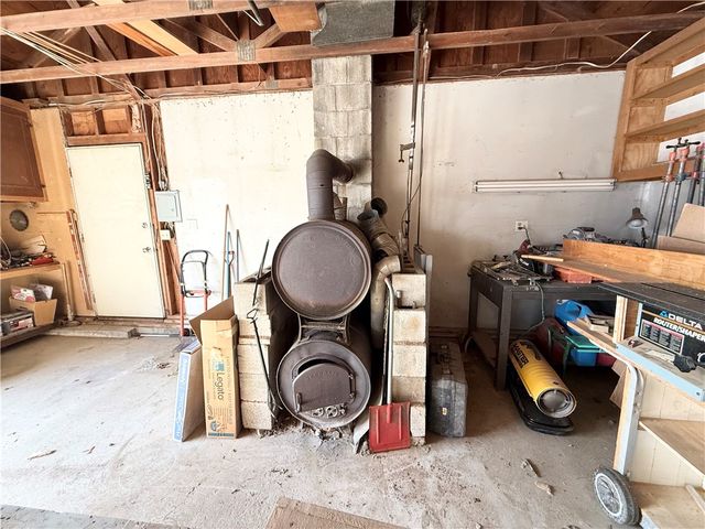 27 Shean Street, Cranston, RI 02920