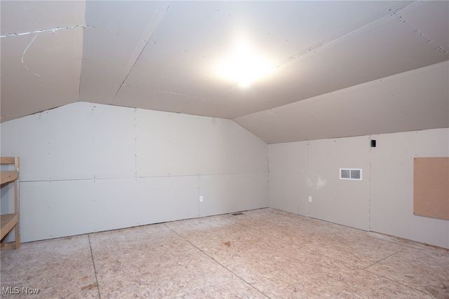 4287 Greenway Trail Street NW, Massillon, OH 44647