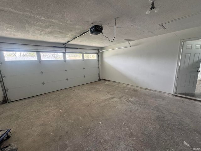 4621 Dutches Lane, Fort Wayne, IN 46835