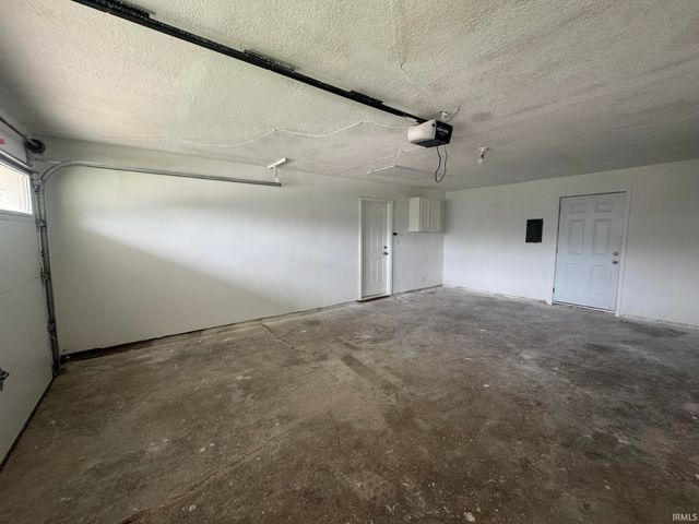 4621 Dutches Lane, Fort Wayne, IN 46835