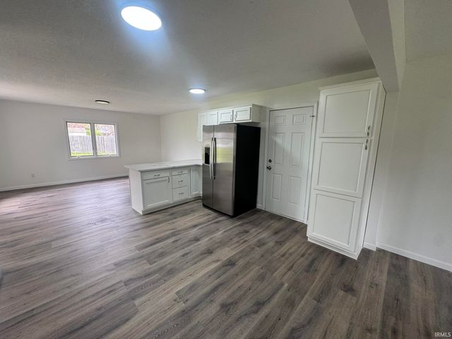 4621 Dutches Lane, Fort Wayne, IN 46835