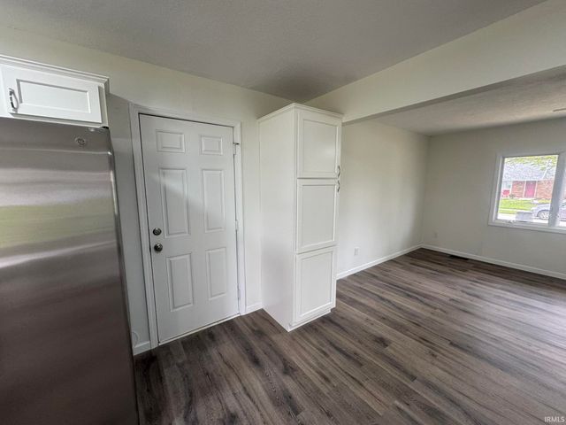 4621 Dutches Lane, Fort Wayne, IN 46835