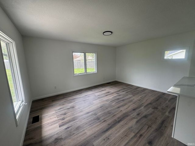 4621 Dutches Lane, Fort Wayne, IN 46835