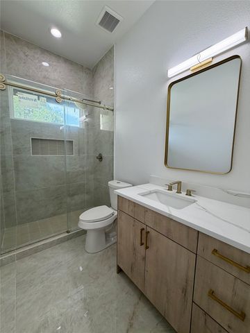 2823 Curvilinear Court, Dallas, TX 75227