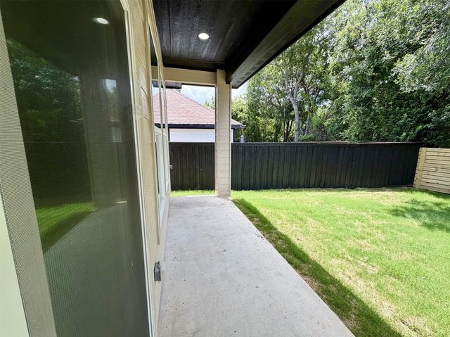 2823 Curvilinear Court, Dallas, TX 75227
