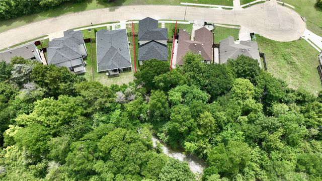 2823 Curvilinear Court, Dallas, TX 75227