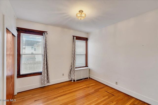 4 Harris Avenue, Albany, NY 12208