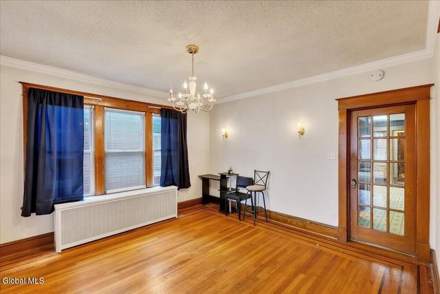 4 Harris Avenue, Albany, NY 12208