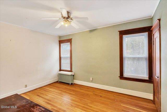 4 Harris Avenue, Albany, NY 12208