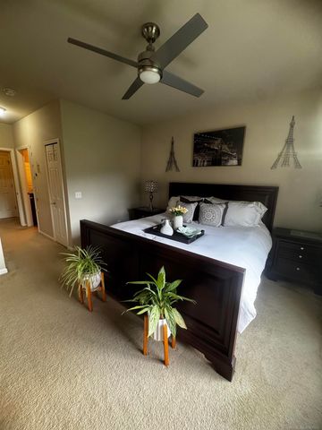 29459 Woodpark Circle, Warren, MI 48092