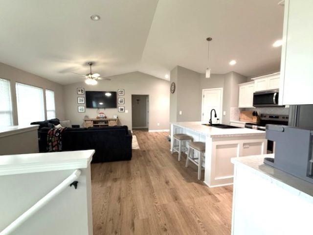 4450 N Rutgers Ct, Maize, KS 67101