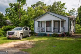 102 Crosby Street, Baxley, GA 31513
