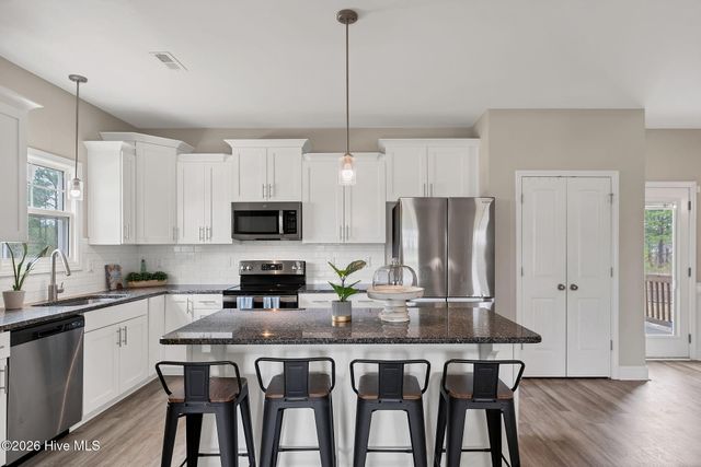 4049 Silver Lane, West End, NC 27376