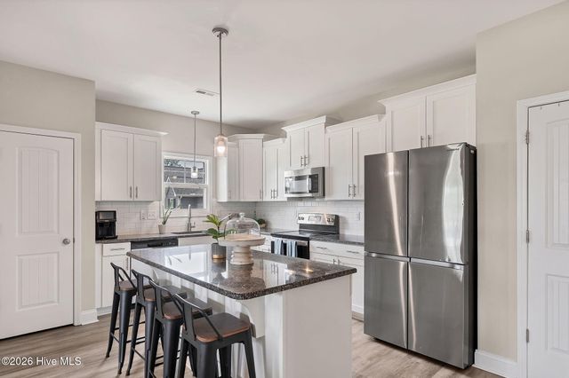 4049 Silver Lane, West End, NC 27376