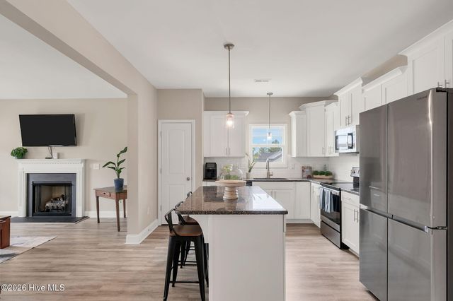 4049 Silver Lane, West End, NC 27376