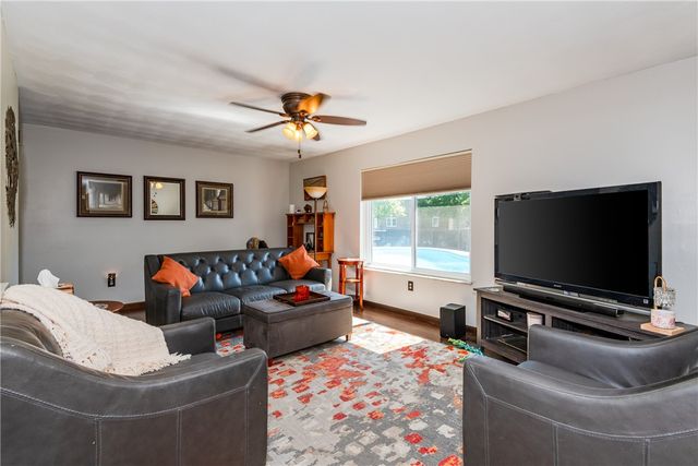 306 Scott Drive, Englewood, OH 45322