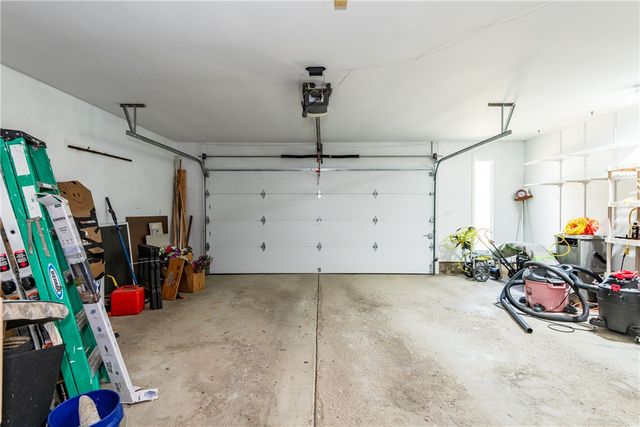 306 Scott Drive, Englewood, OH 45322