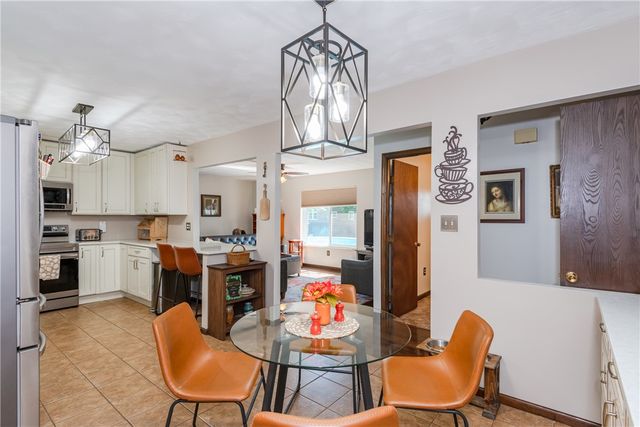 306 Scott Drive, Englewood, OH 45322