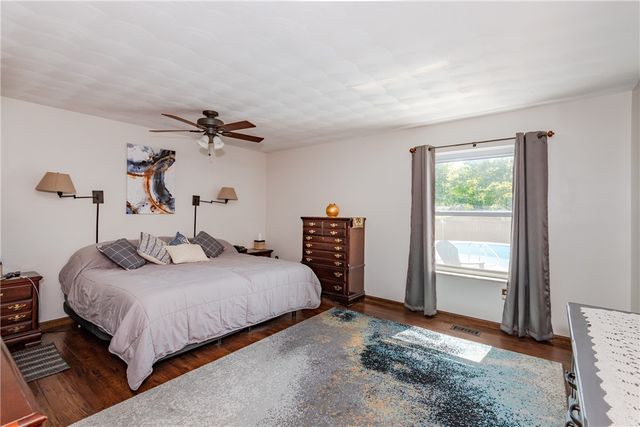 306 Scott Drive, Englewood, OH 45322
