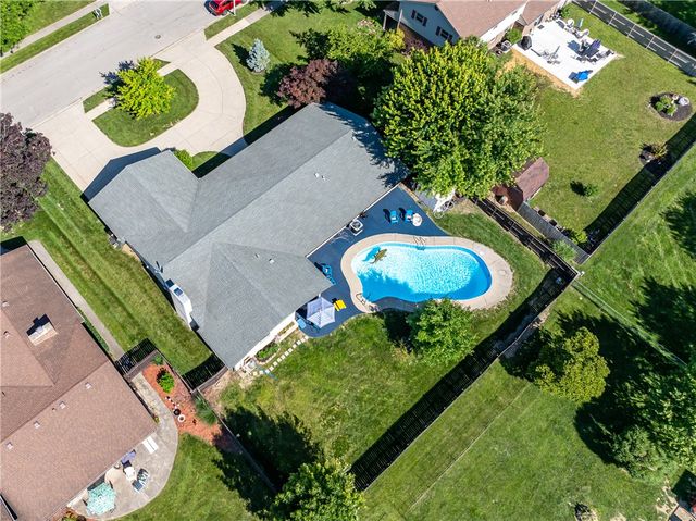 306 Scott Drive, Englewood, OH 45322