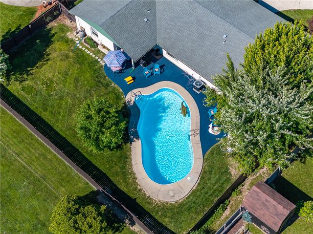 306 Scott Drive, Englewood, OH 45322