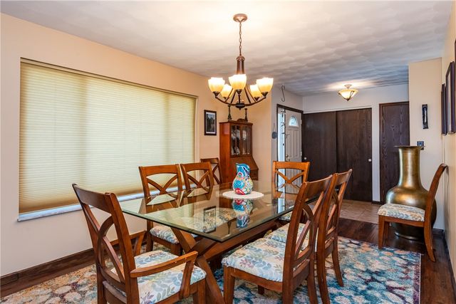 306 Scott Drive, Englewood, OH 45322